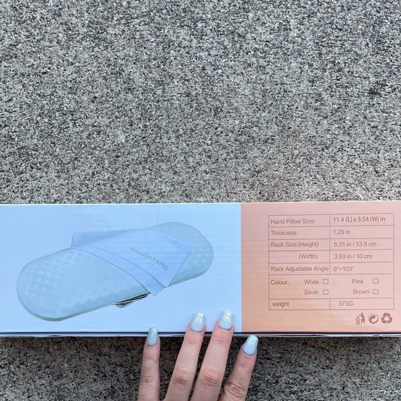 🚫 SOLD NEW Manicure Pillow with Stand (Expandable) - Picture 8 of 12